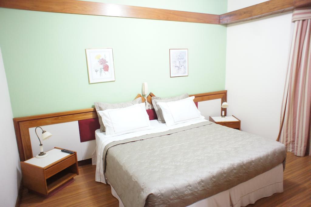 Hotel Solar Corte Real Sabará Habitación foto